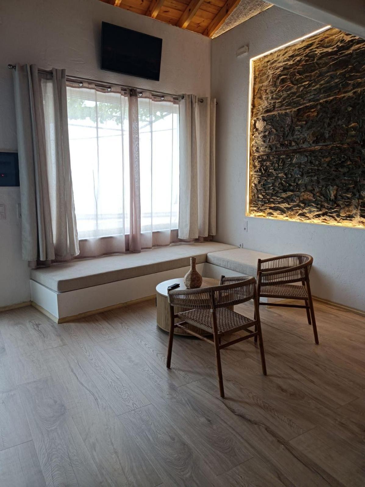 플로마리언 Michalelis Loft & Cave 아파트 외부 사진